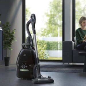 جاروبرقی AEG مدل OKO